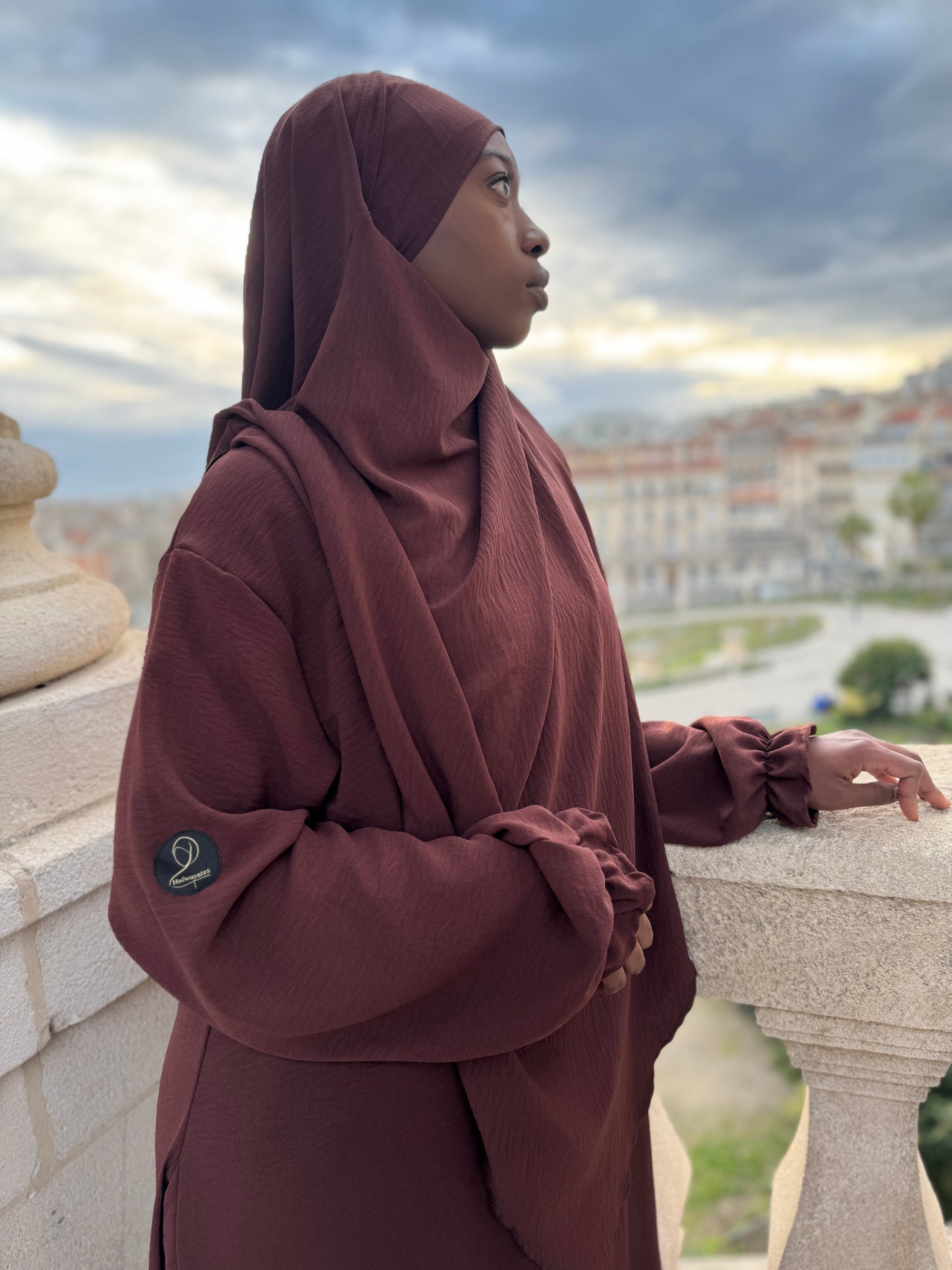 Abaya Nour