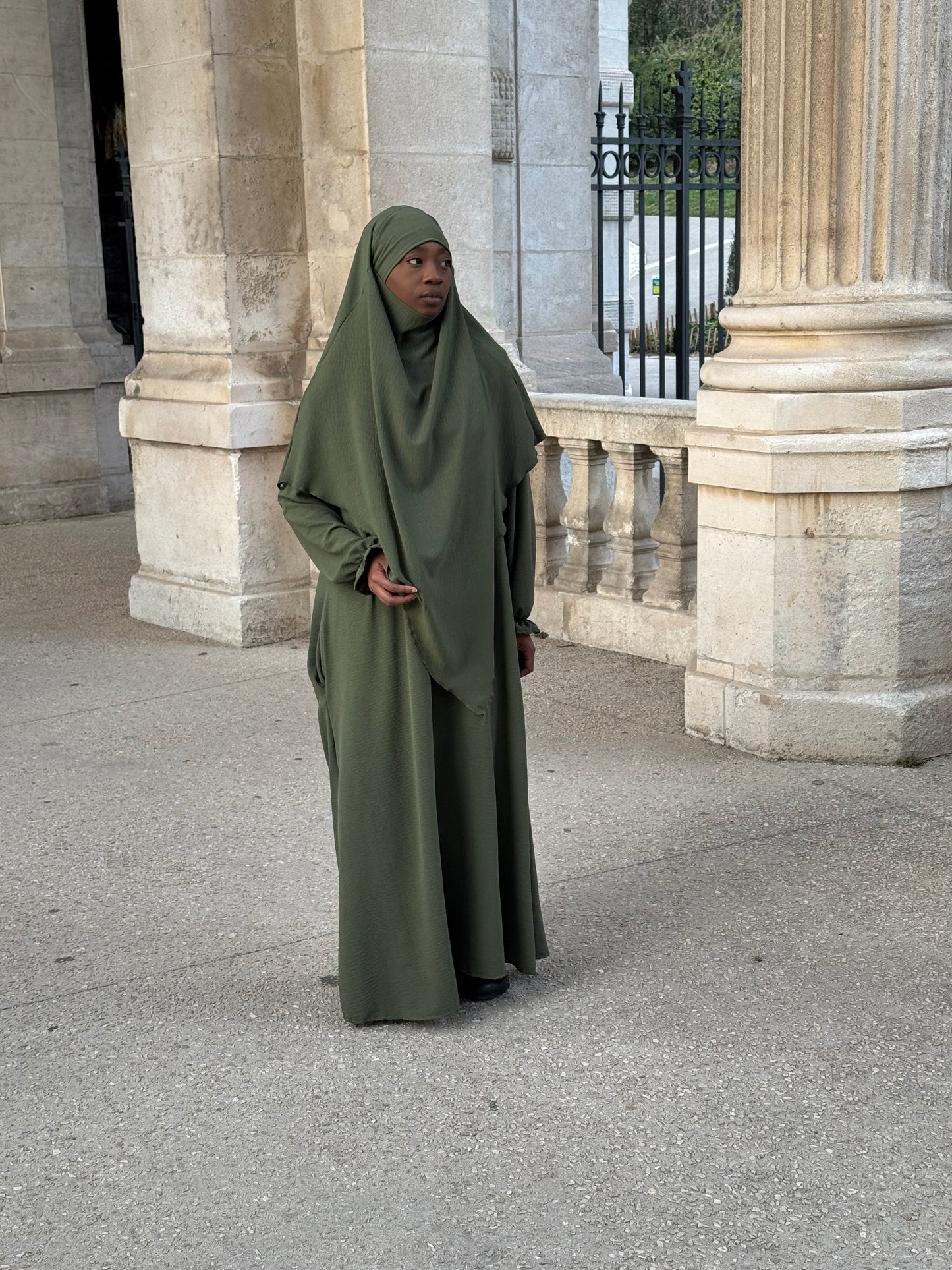 Abaya Nour