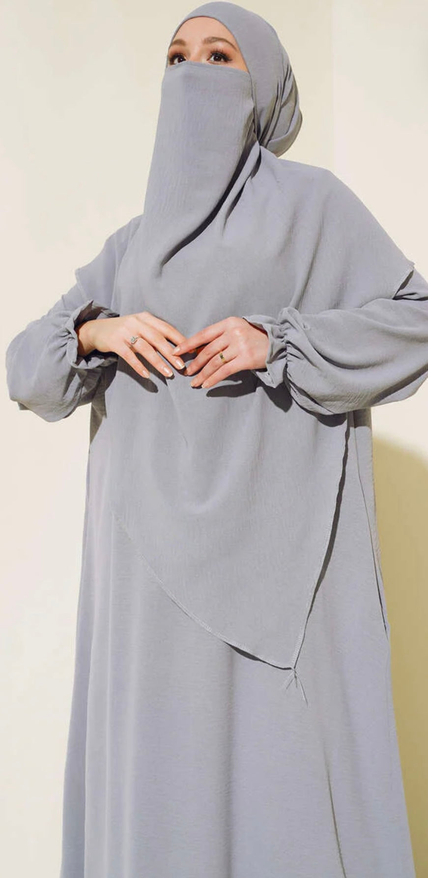 Abaya Nour